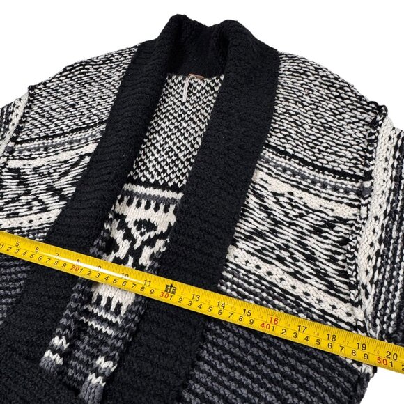 Free People Cozy Cabin CardiganSweater Sz S Black White Oversized Nordic - Picture 7 of 13